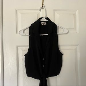 Show Me Your Mumu Black Crop